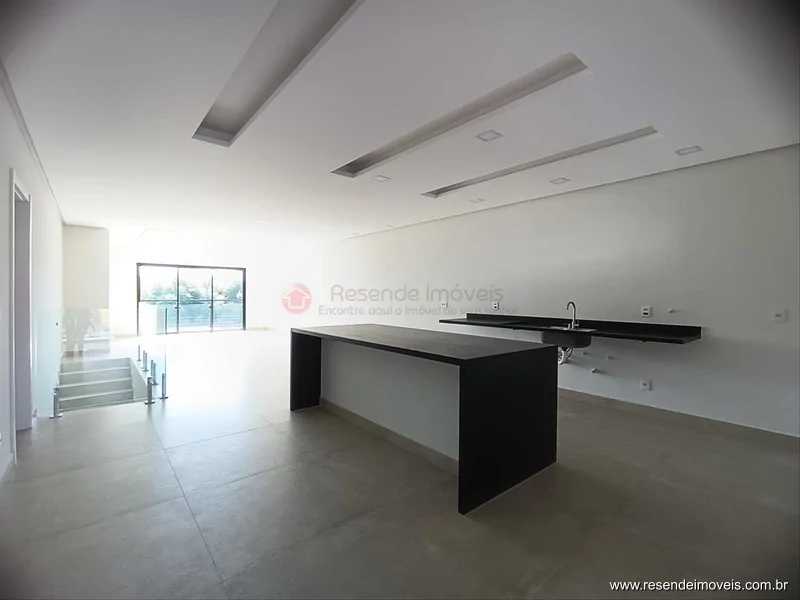 Foto 3 de 38 - Casa em condomínio para venda em Parque Ipiranga