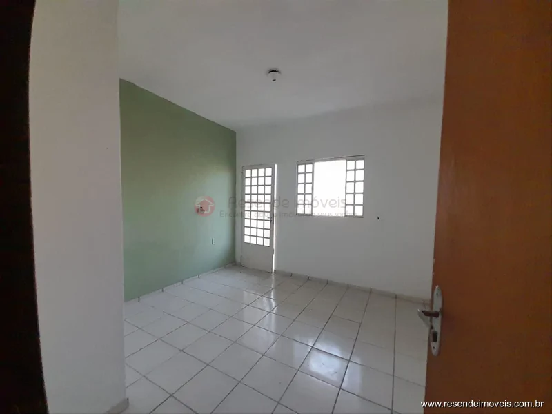 Foto 3 de 12 - Casa para aluguel em Jardim do Sol