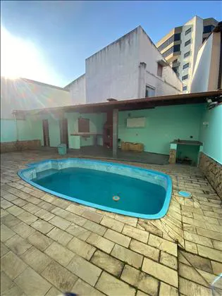 Casa para venda e aluguel em Montese