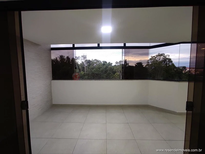 Foto 2 de 34 - Apartamento para aluguel em Montese