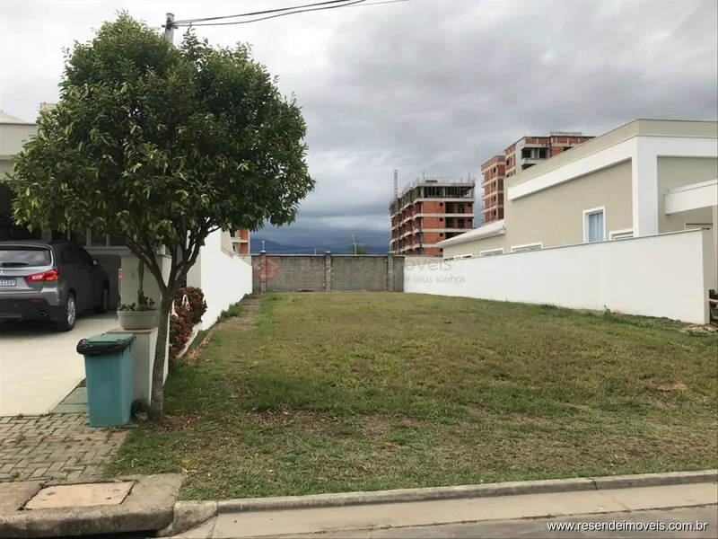 Foto 1 de 2 - Terreno para venda em Parque Ipiranga