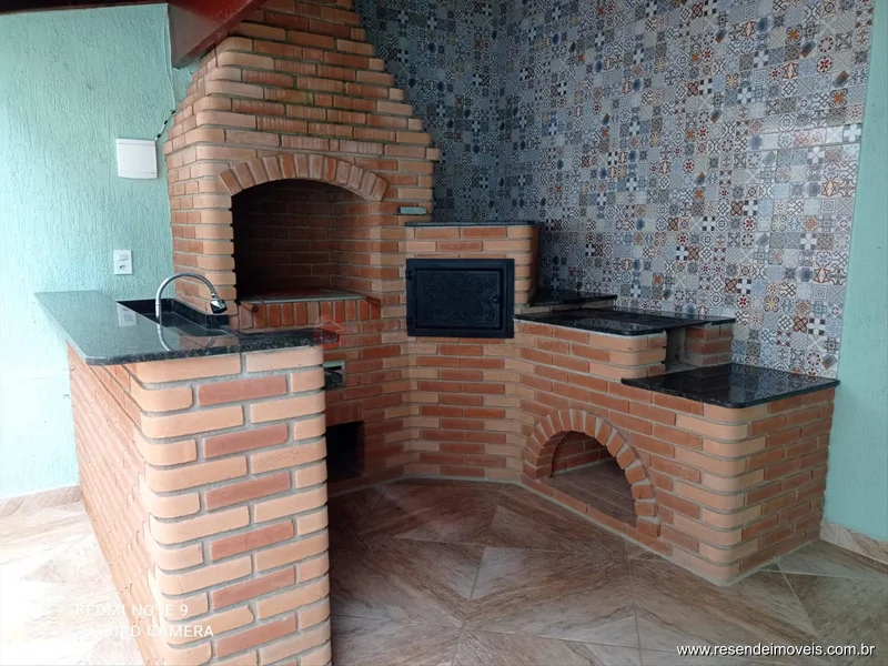 Foto 1 de 13 - Casa para aluguel em Jardim Aliança II