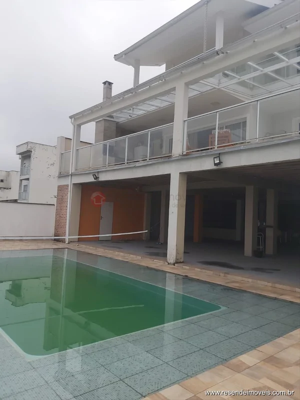 Foto 2 de 37 - Casa para venda em Parque Ipiranga II