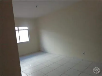 Casa para venda em Jardim Tropical