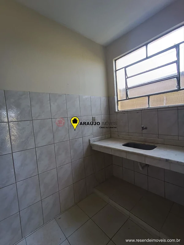 Foto 10 de 17 - Casa para venda em Parque Embaixador