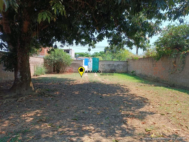 Foto 2 de 17 - Casa para venda em Parque Embaixador