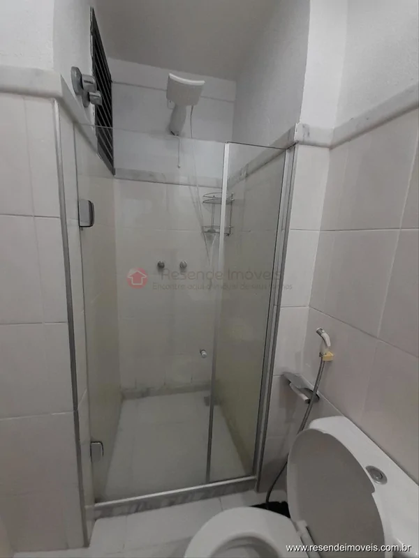 Foto 3 de 19 - Flat para venda em Montese