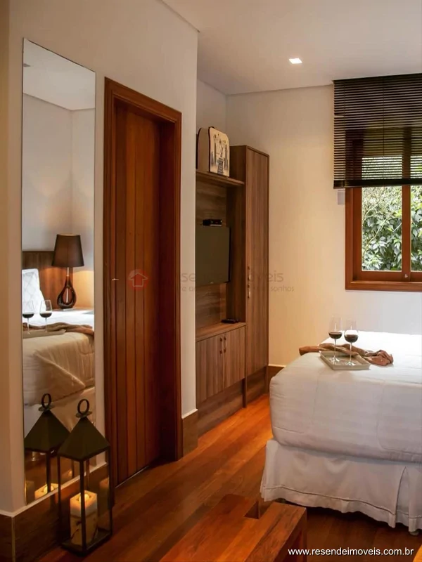 Foto 4 de 12 - Chalé para venda em Centro