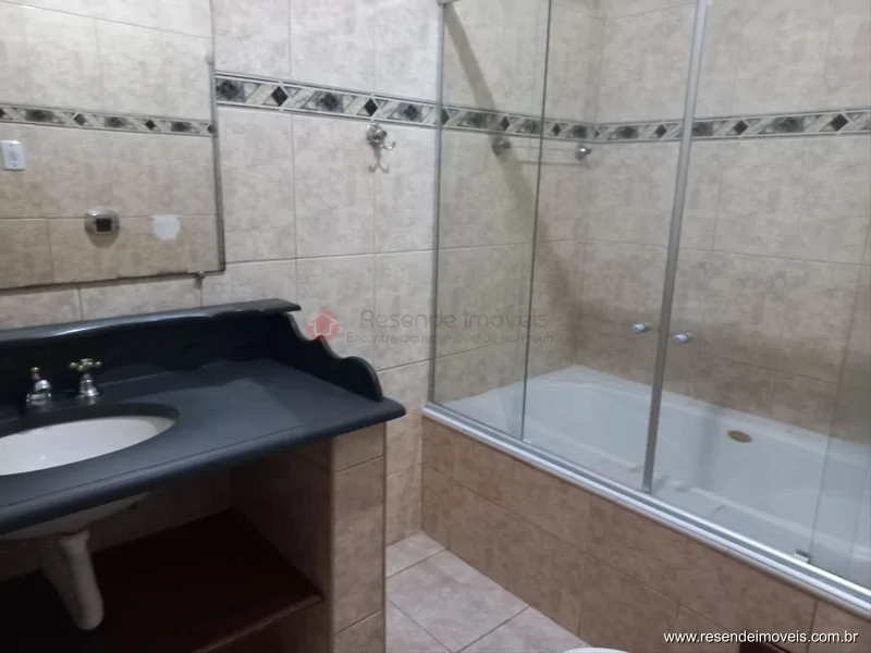 Foto 10 de 27 - Casa em condomínio para aluguel em Casa da Lua