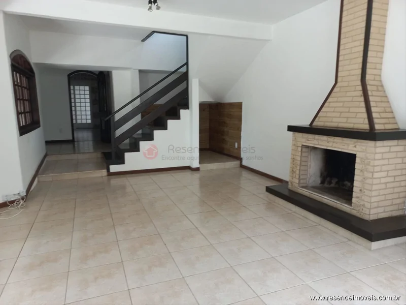 Foto 1 de 27 - Casa em condomínio para aluguel em Casa da Lua