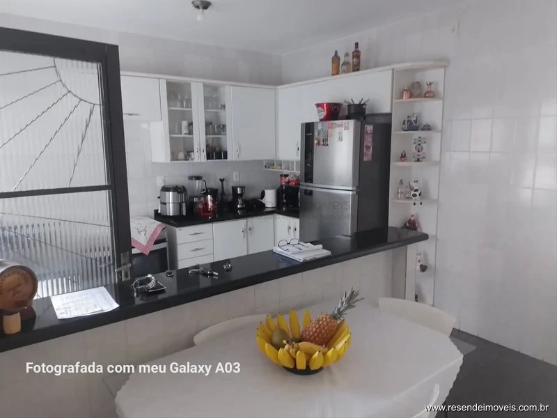 Foto 10 de 25 - Casa para venda em Santa Isabel