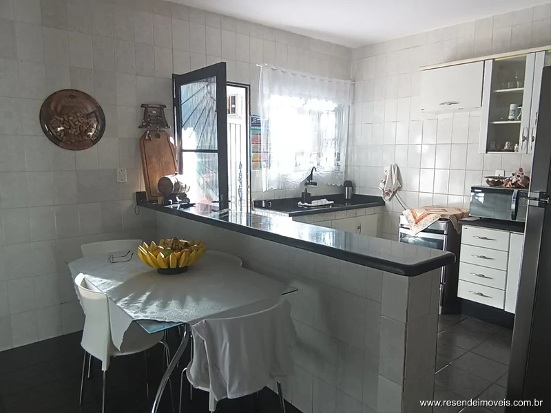 Foto 7 de 25 - Casa para venda em Santa Isabel