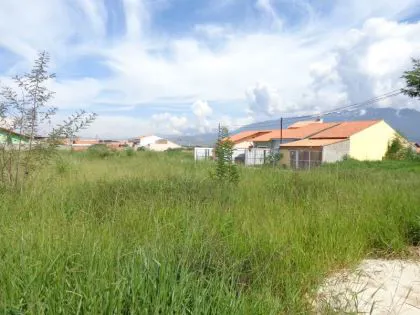 Terreno para venda em Jardim Aliança II