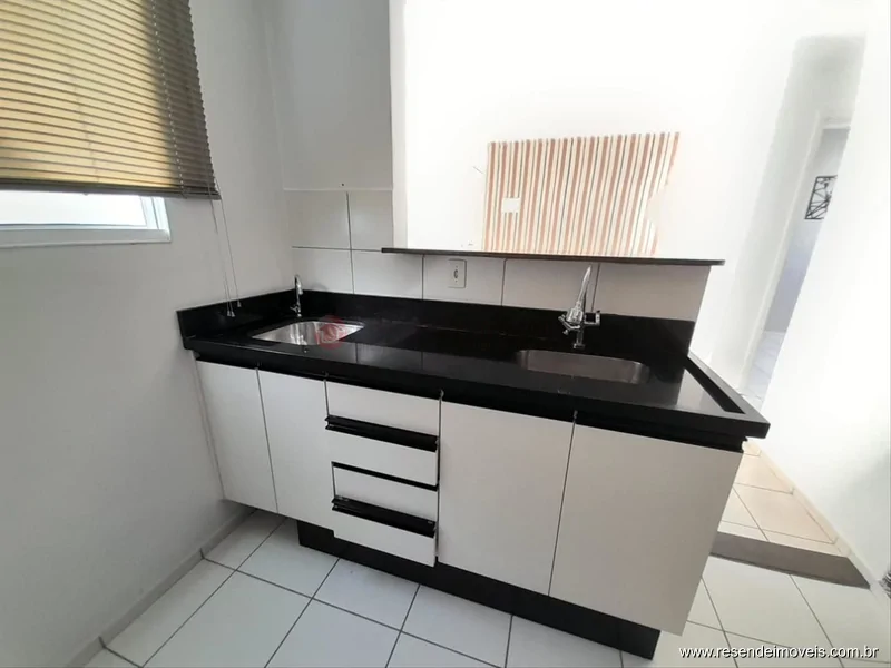 Foto 13 de 17 - Apartamento para aluguel em Cabral