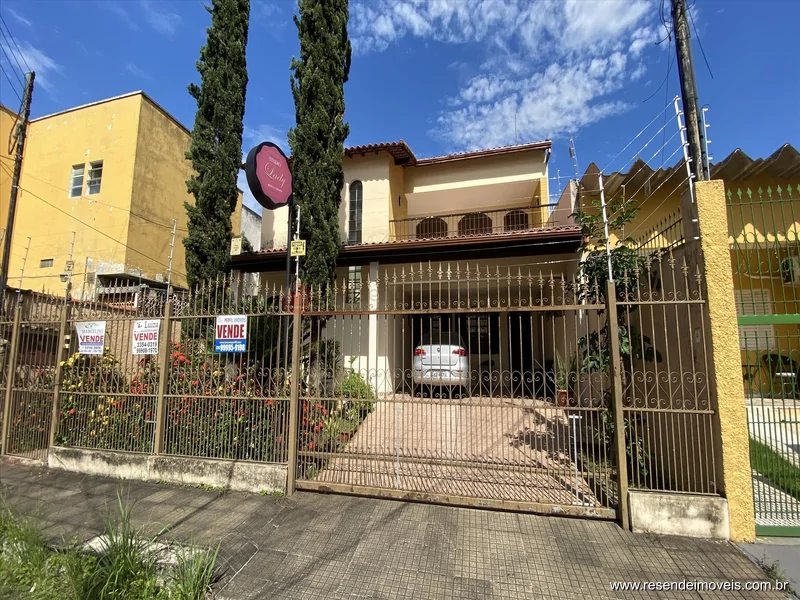 Foto 1 de 14 - Casa para venda em Jardim Tropical