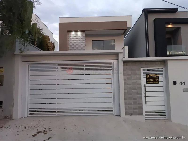 Foto 1 de 34 - Casa para venda em Parque Ipiranga II