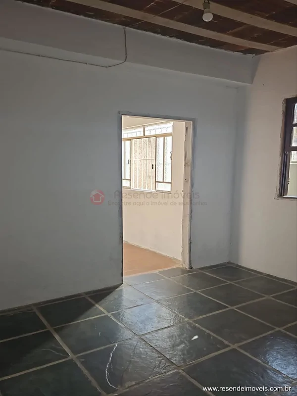 Foto 9 de 21 - Casa para aluguel em Vila Santa Cecília