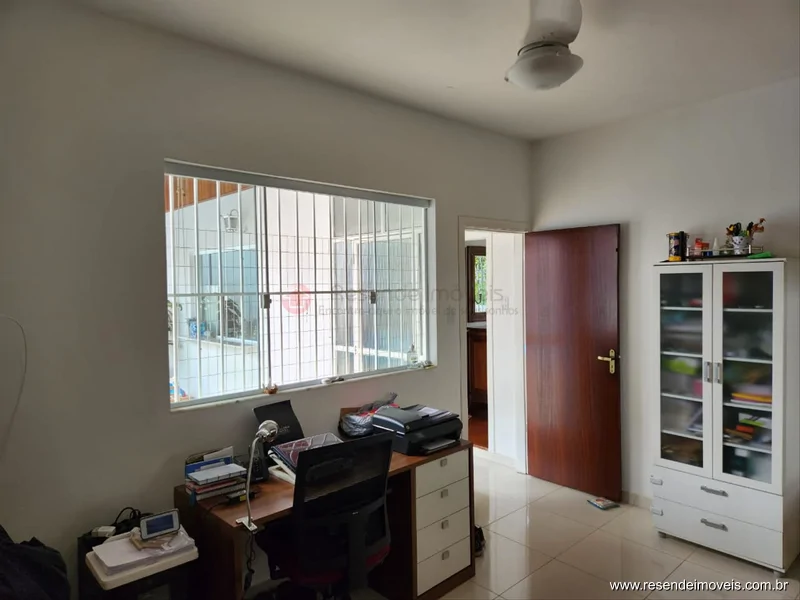 Foto 17 de 31 - Casa para venda em Jardim Tropical