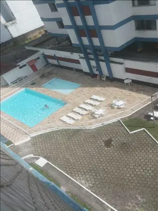 Apartamento para aluguel em Comercial