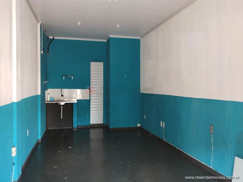 Foto 2 de 5 - Loja para venda em Alambari