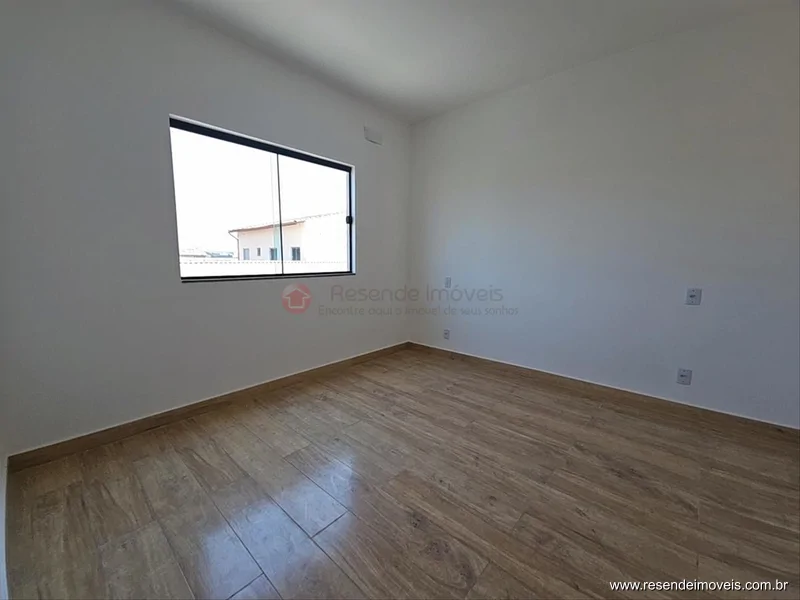 Foto 32 de 33 - Casa para venda em Morada da Montanha