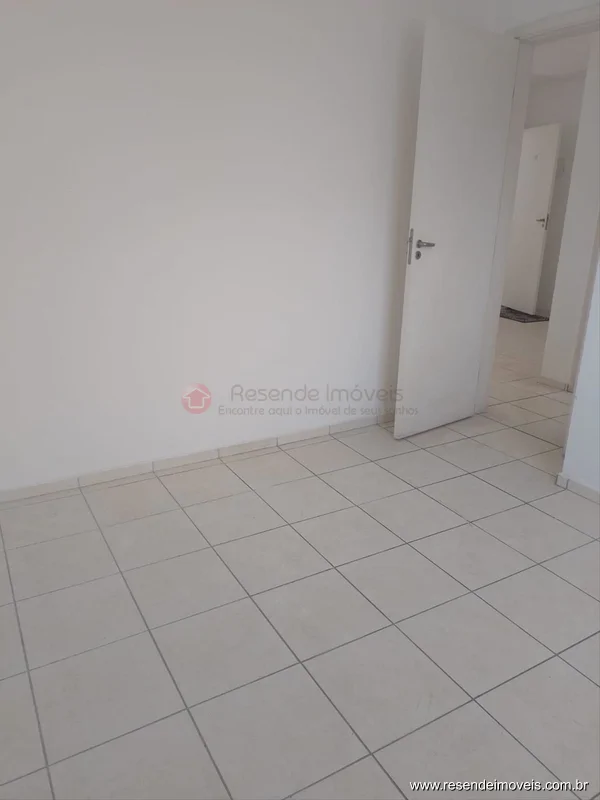 Foto 6 de 12 - Apartamento para aluguel em Cabral