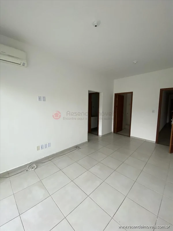 Foto 4 de 11 - Apartamento para aluguel em Montese