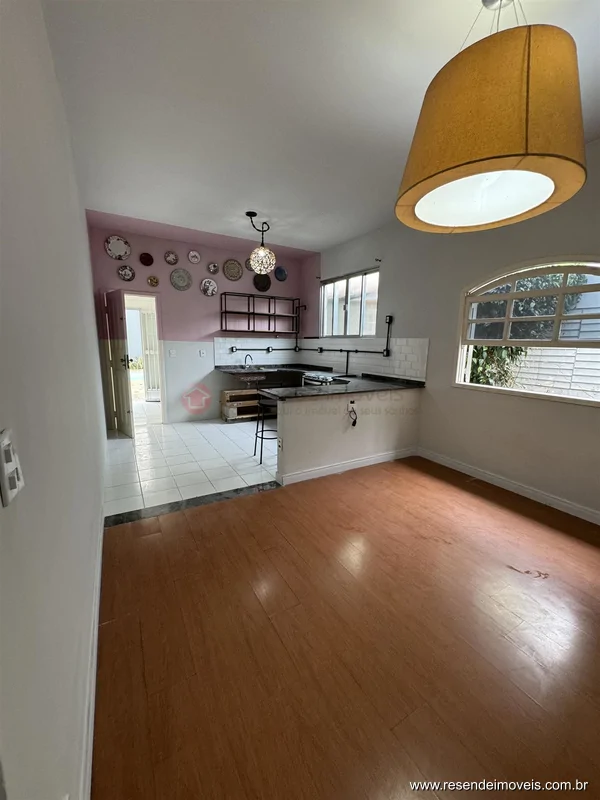 Foto 6 de 20 - Casa para aluguel em Vila Santa Cecília