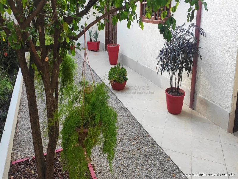 Foto 1 de 15 - Casa para venda em Parque Ipiranga