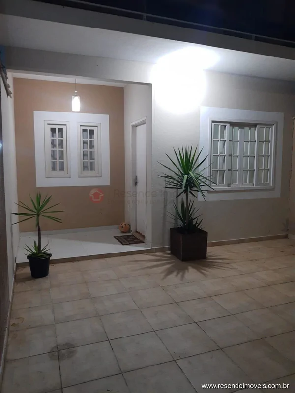 Foto 1 de 37 - Casa para venda em Parque Ipiranga II