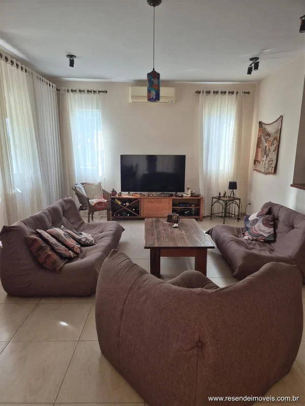 Foto 10 de 51 - Casa para venda em Montese