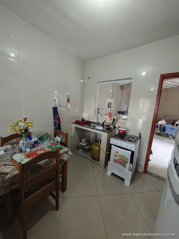 Foto 6 de 20 - Casa para venda em Itapuca