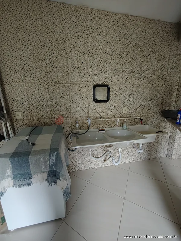 Foto 13 de 20 - Casa para venda em Itapuca