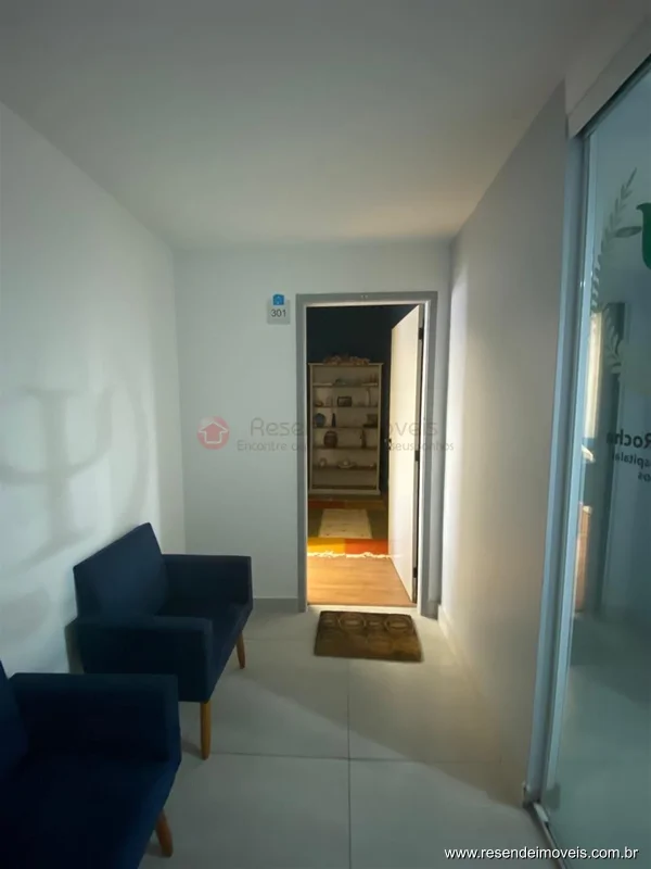 Foto 1 de 8 - Sala Comercial para aluguel em Vila Julieta