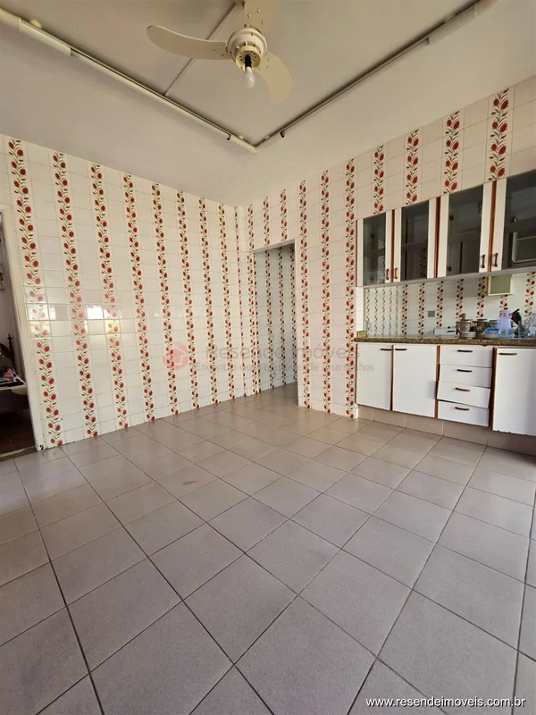 Foto 17 de 35 - Casa para venda em Centro