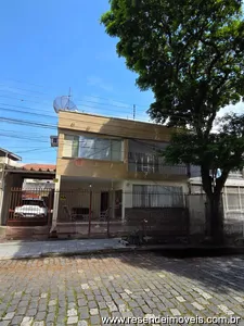 Casa para venda em Centro