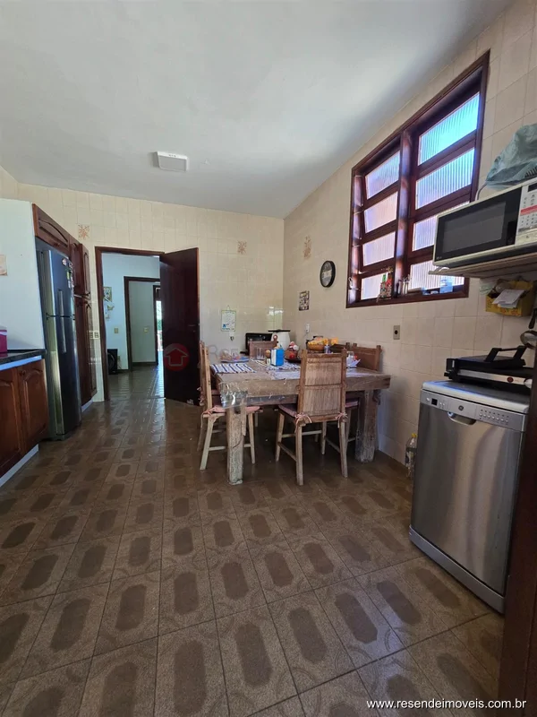 Foto 22 de 45 - Casa para venda em Jardim Brasília