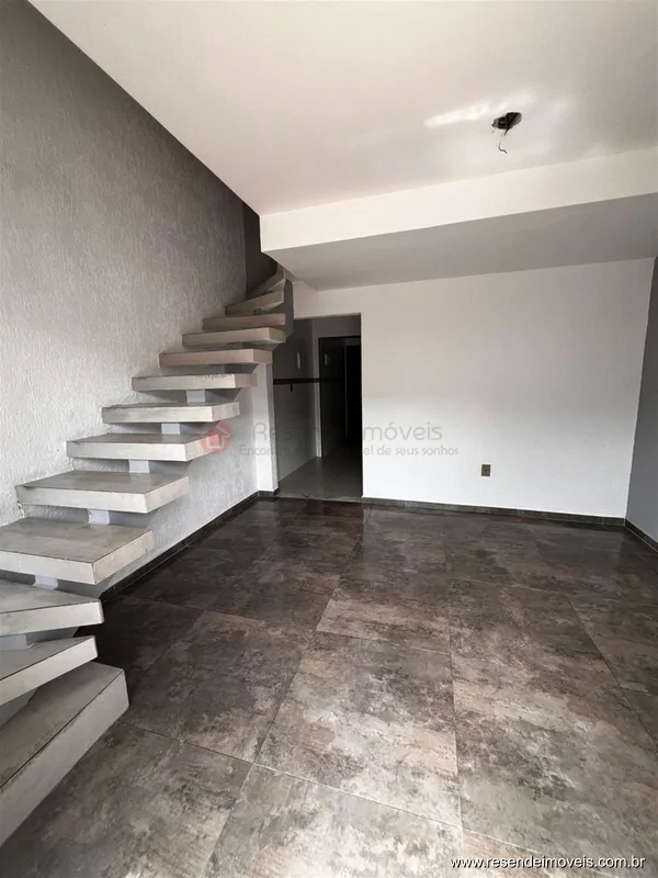 Foto 4 de 15 - Casa em condomínio para venda em Residências do Vale