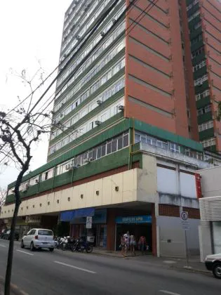 Apartamento para aluguel em Comercial