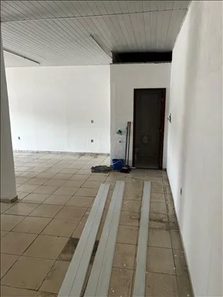 Loja para aluguel em Morada da Montanha