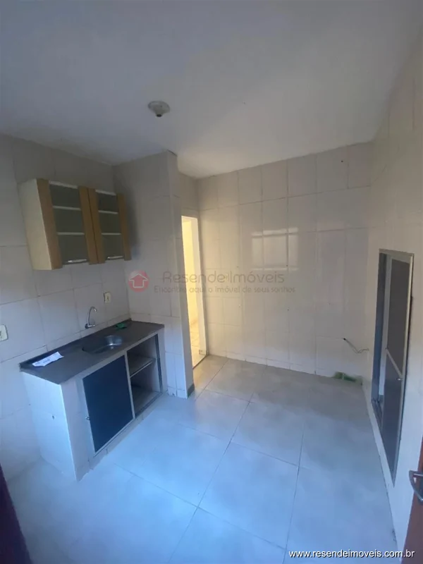 Foto 6 de 8 - Casa para venda em Morada do Contorno