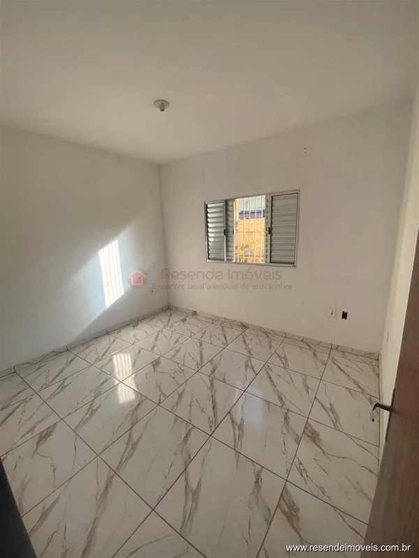 Foto 3 de 8 - Casa para venda em Morada do Contorno