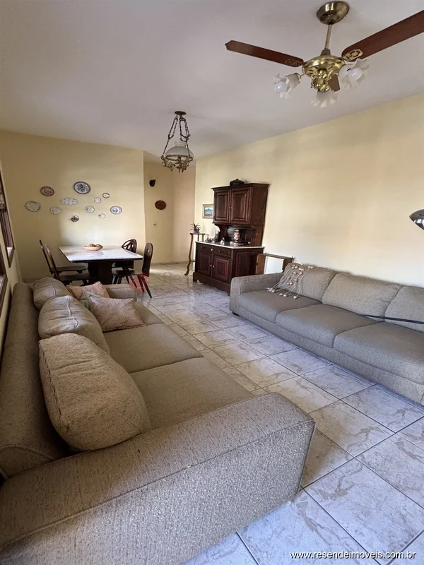 Foto 4 de 18 - Casa para venda em Jardim Tropical